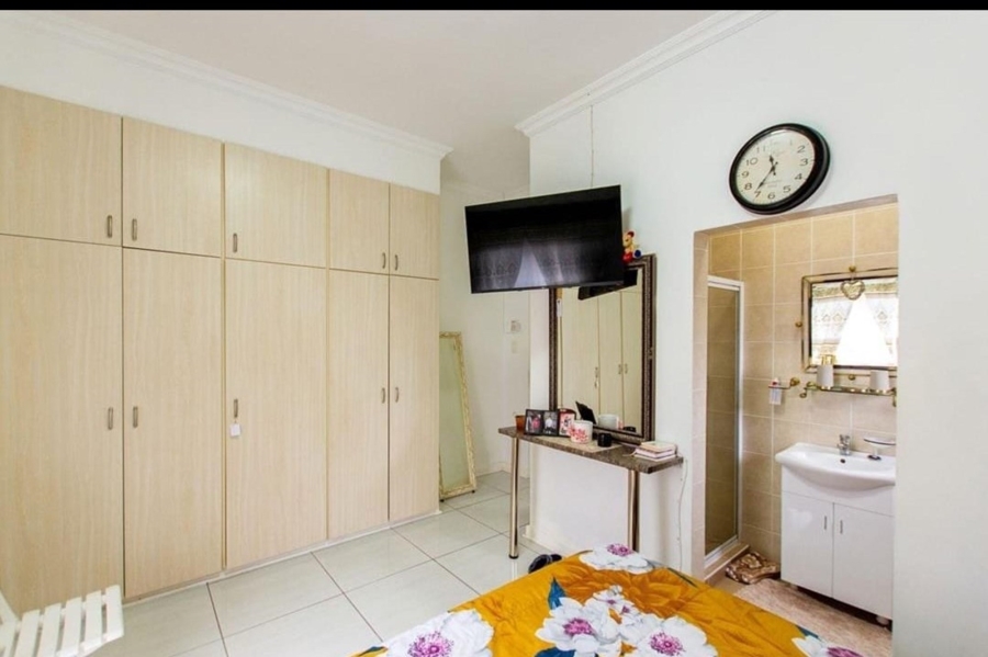 2 Bedroom Property for Sale in Vredenburg Western Cape